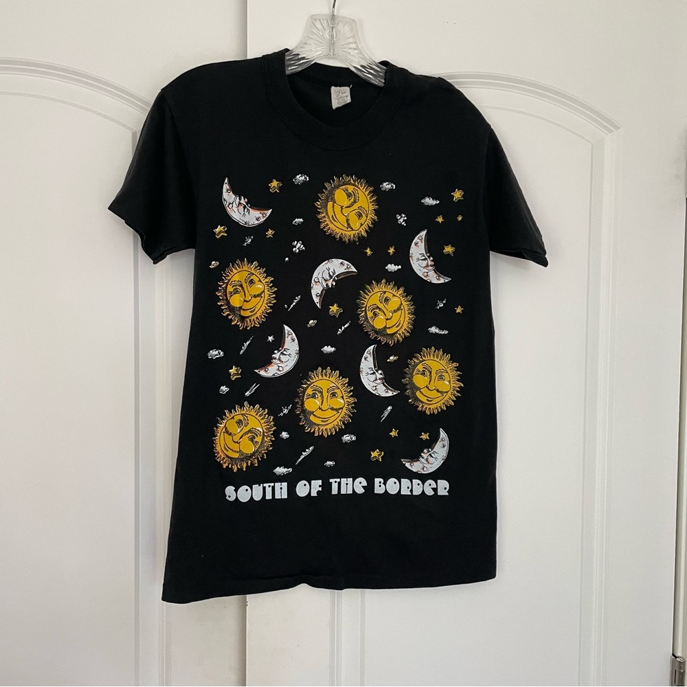 black graphic tee